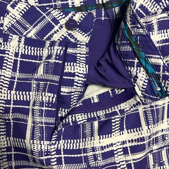 Under Armour Performance Honey Pot Purple/White Plaid Golf Skort Sz 4 - Picture 5 of 5